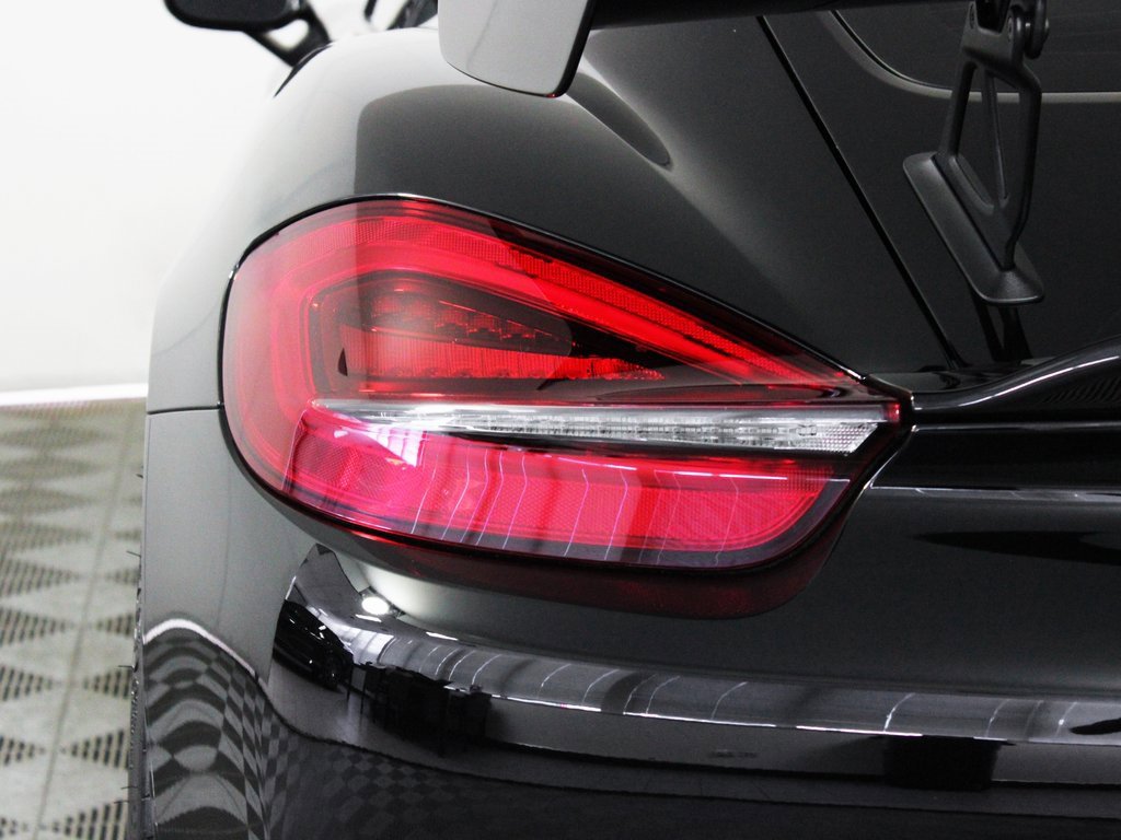 Used 2016 Porsche Cayman GT4 image 16
