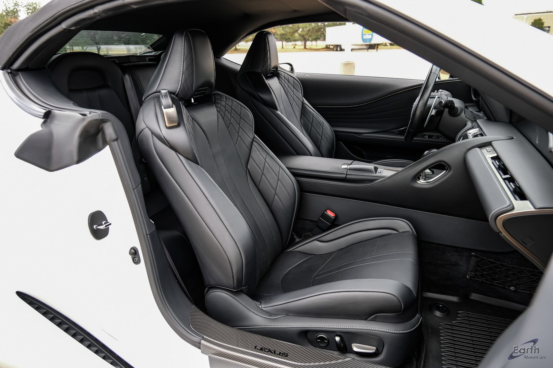 Used 2021 Lexus LC 500 Convertible w/ Touring Package RWD image 42