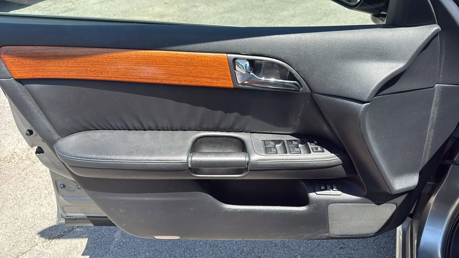 Used 2007 INFINITI M35 x w/ Technology Pkg image 22