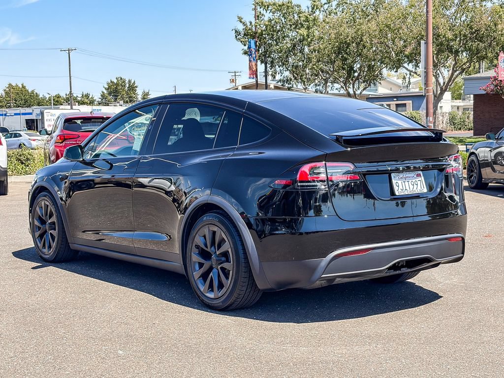 Used 2023 Tesla Model X AWD/4WD image 2