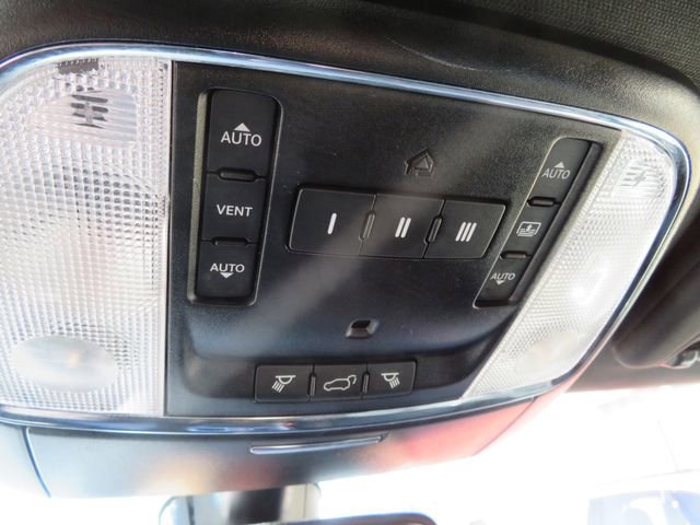 Used 2019 Jeep Grand Cherokee Limited w/ Luxury Group II image 27