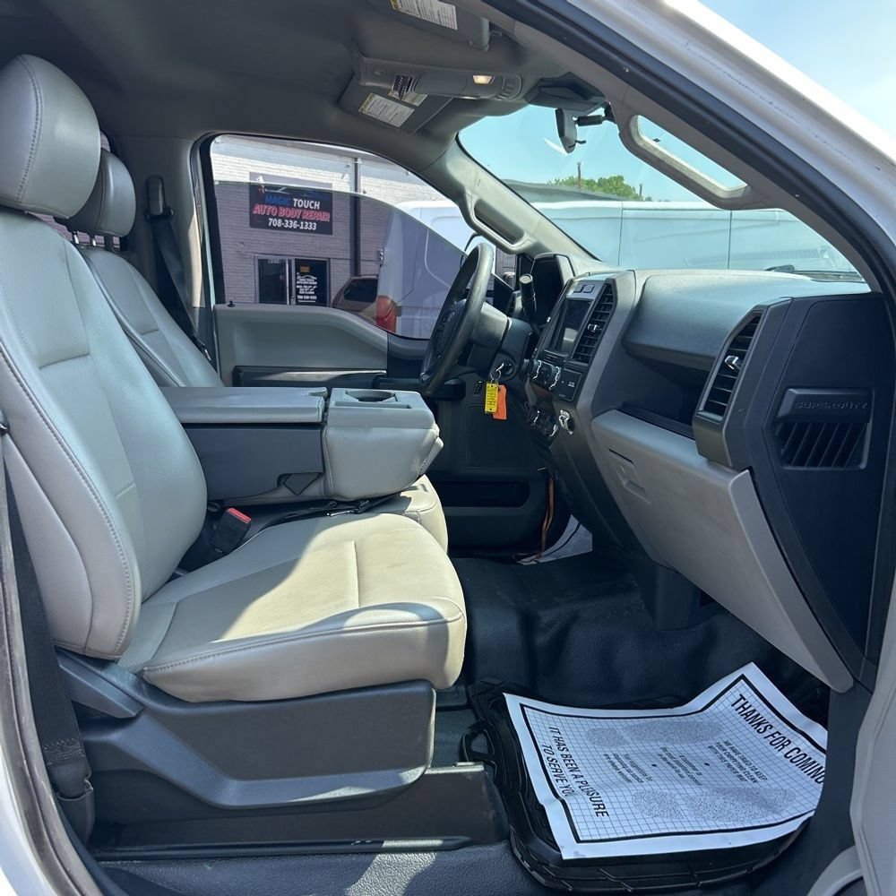 Used 2022 Ford F250 XL w/ Power Equipment Group AWD/4WD image 6