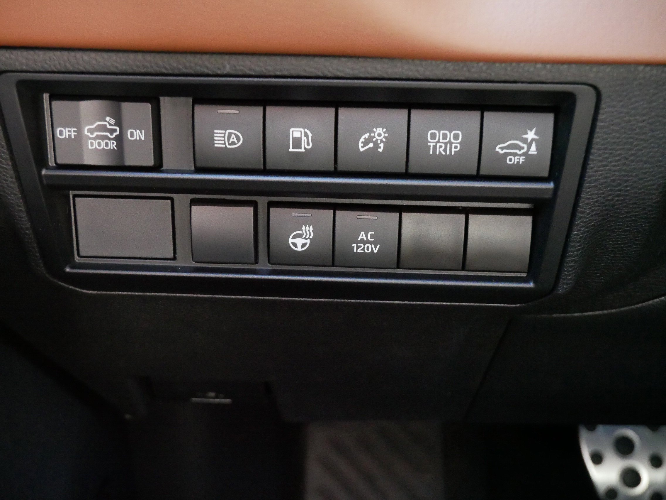 Used 2023 Toyota Tundra 1794 Edition w/ TRD Off-Road Package AWD/4WD image 28