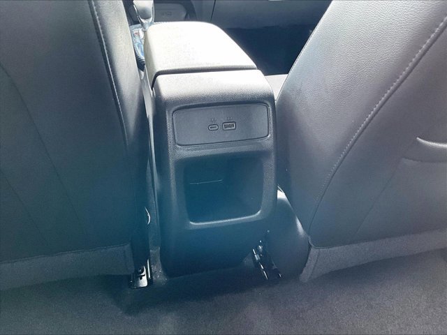 Used 2024 Chevrolet Trax ACTIV w/ Sunroof Package image 25