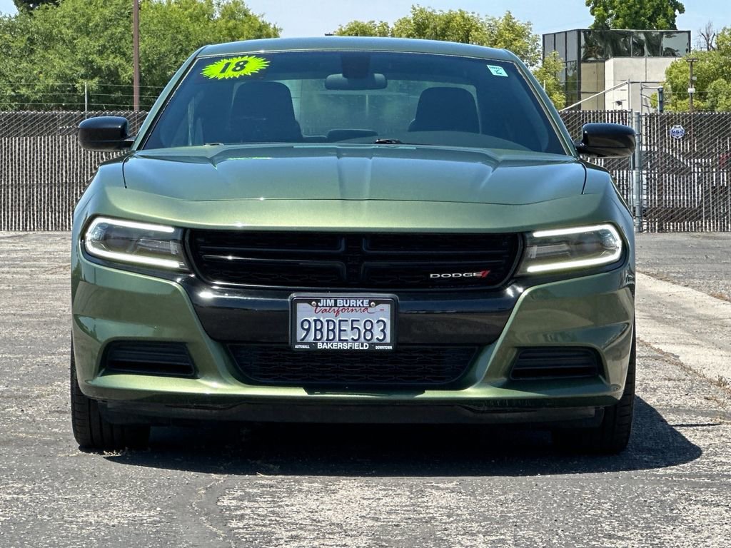 Used 2018 Dodge Charger SXT w/ Blacktop Package RWD image 8