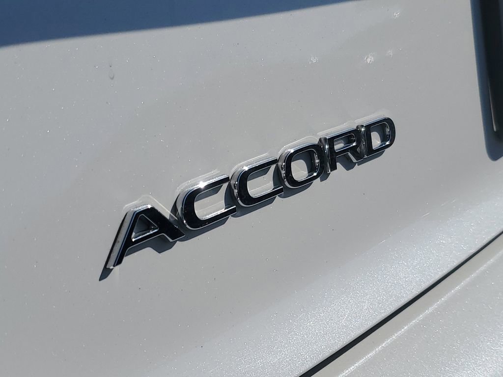 Certified 2025 Honda Accord SE image 6