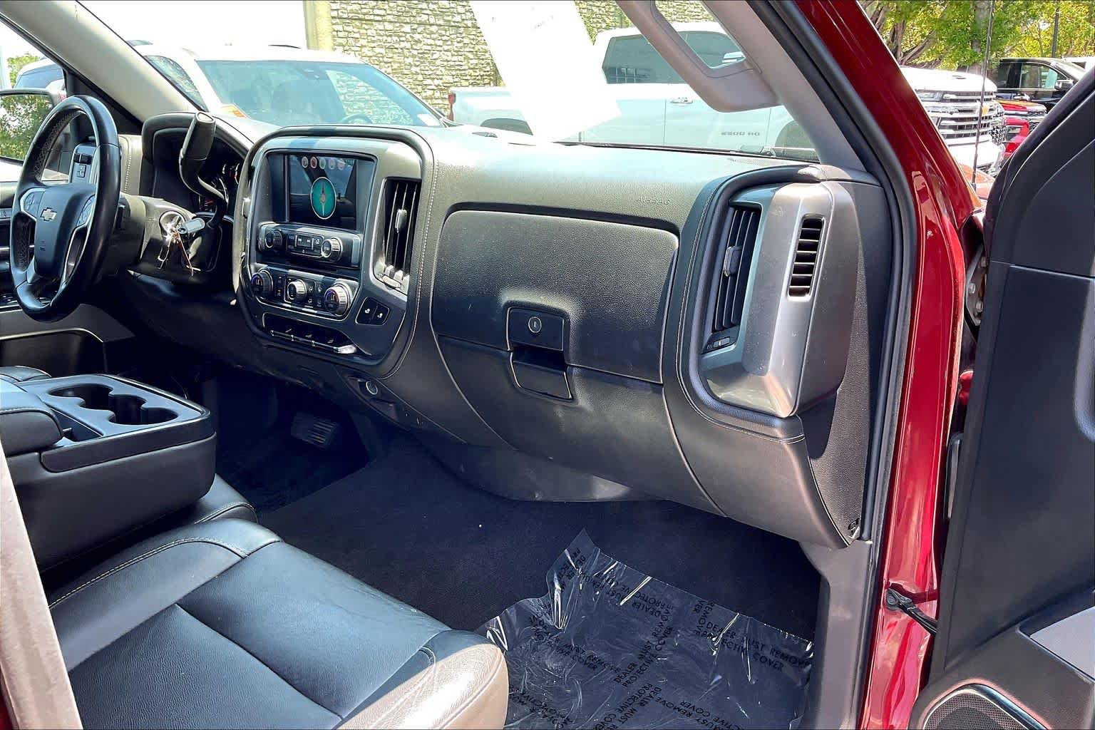 Used 2016 Chevrolet Silverado 1500 LTZ Z71 AWD/4WD image 16
