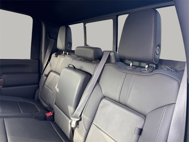 Used 2022 Chevrolet Silverado 3500 High Country image 21