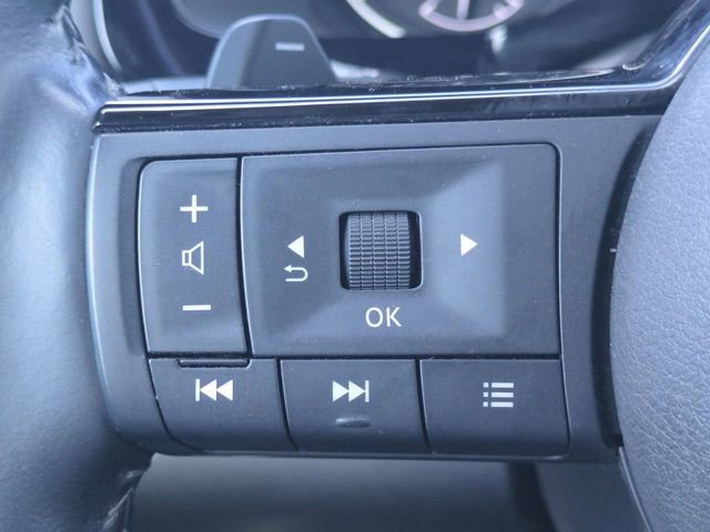 Used 2023 Nissan Pathfinder SL image 25