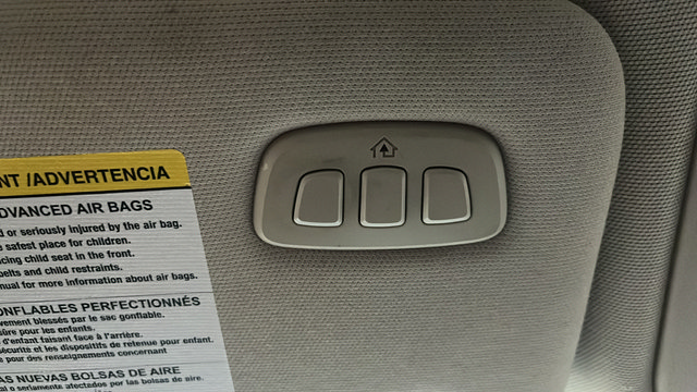Used 2021 Lincoln Aviator Reserve w/ Class IV Trailer Tow Package AWD/4WD image 35