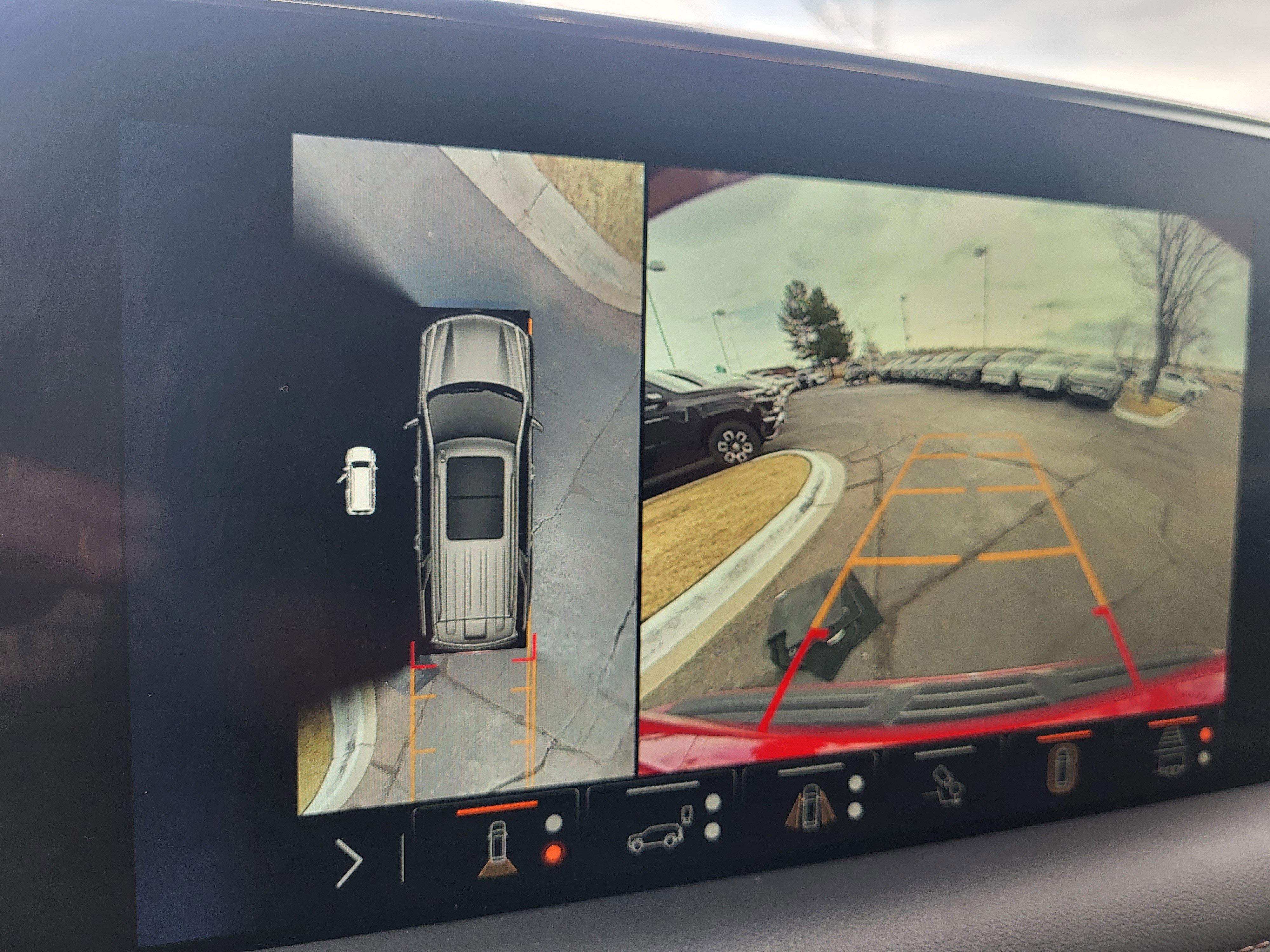 Certified 2023 Chevrolet Suburban High Country image 28