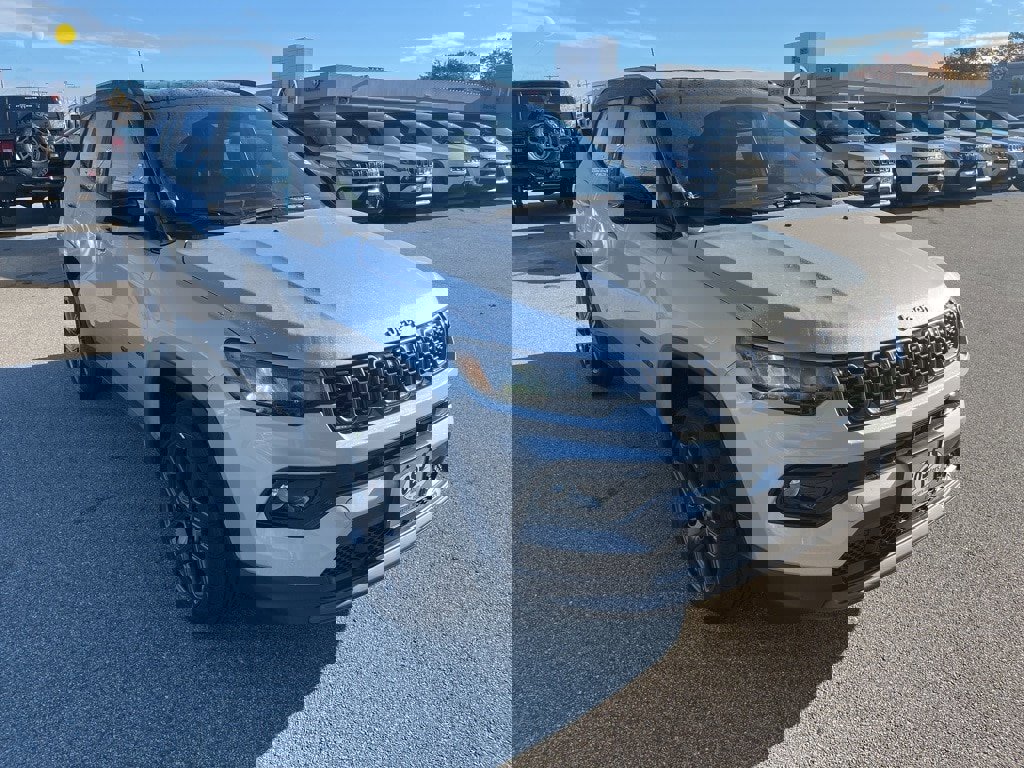 New 2026 Jeep Compass Limited image 1