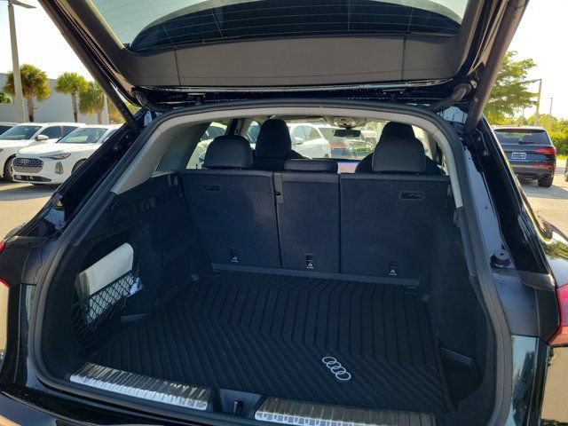 Certified 2025 Audi Q5 Premium Plus AWD/4WD image 8