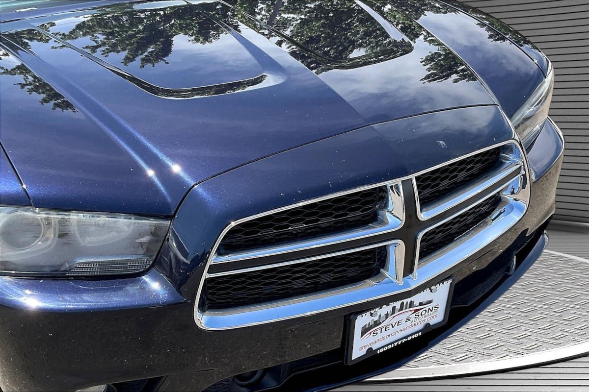 Used 2012 Dodge Charger SXT Plus RWD image 31