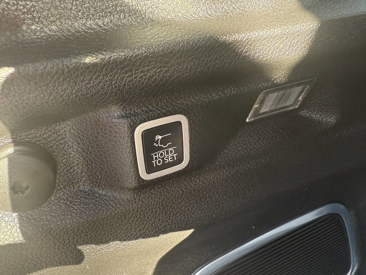 Used 2021 Jeep Grand Cherokee L Limited image 16