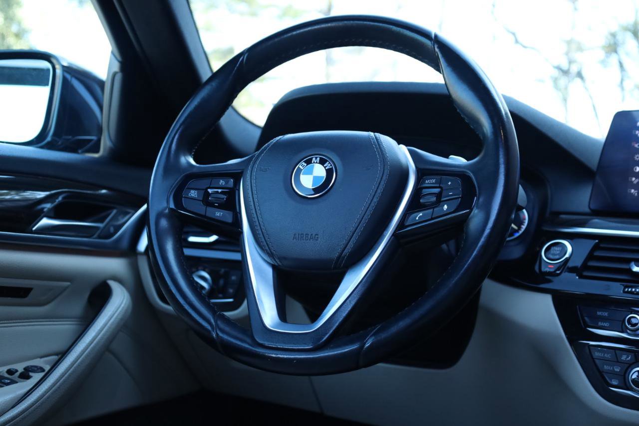 Used 2017 BMW 530i w/ Premium Package RWD image 9