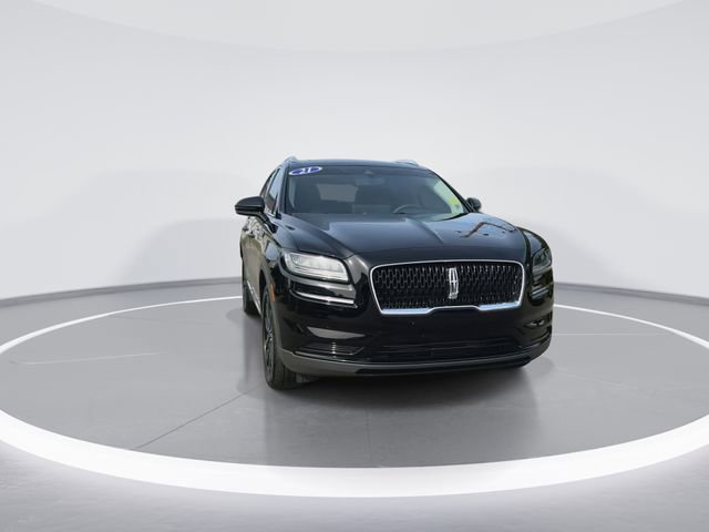 Used 2021 Lincoln Nautilus Reserve w/ Monochromatic Package image 2