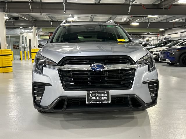 Used 2023 Subaru Ascent Limited AWD/4WD image 6