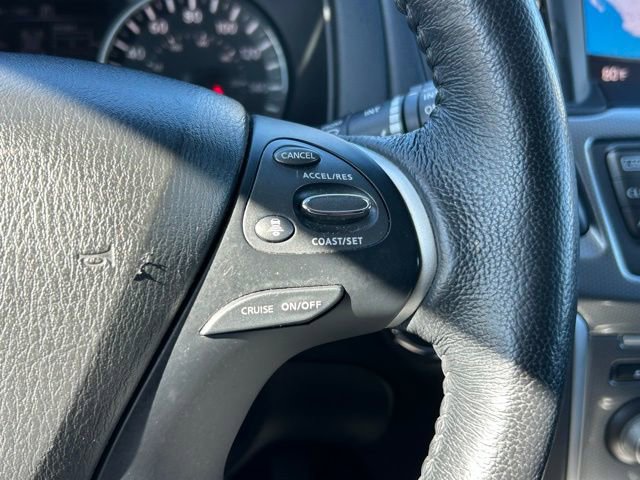 Used 2018 Nissan Pathfinder SL w/ Midnight Edition Package image 23