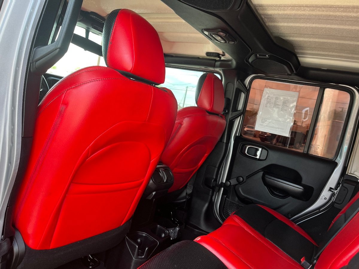Used 2018 Jeep Wrangler Unlimited Sport AWD/4WD image 26