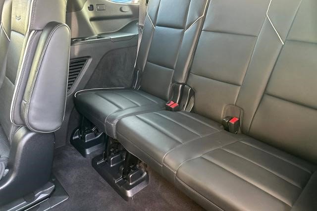 Certified 2022 Cadillac Escalade Sport w/ LPO, ONYX Package image 22