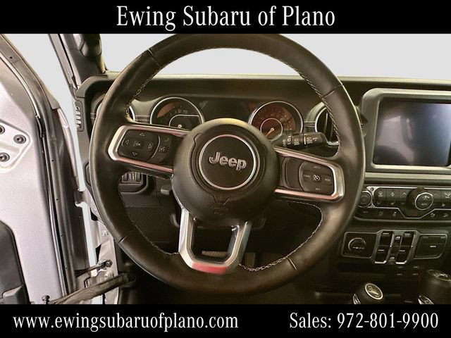 Used 2018 Jeep Wrangler Unlimited Sahara AWD/4WD image 11