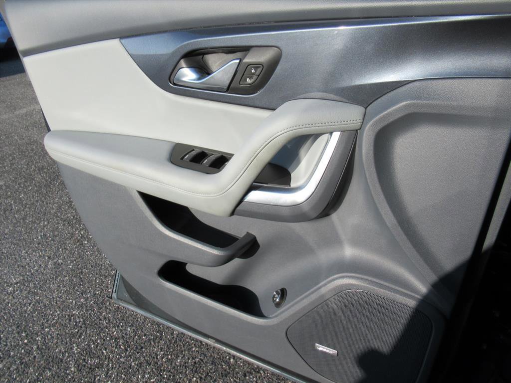 Used 2019 Chevrolet Blazer LT w/ Sound & Technology Package image 23