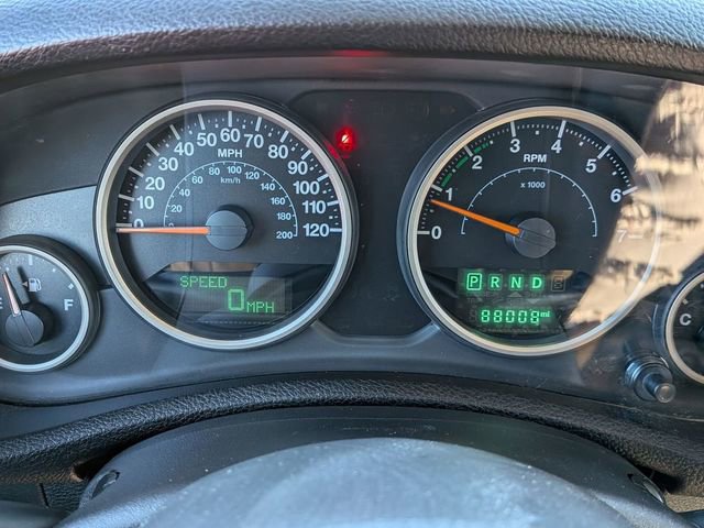 Used 2016 Jeep Wrangler Unlimited Sahara AWD/4WD image 17