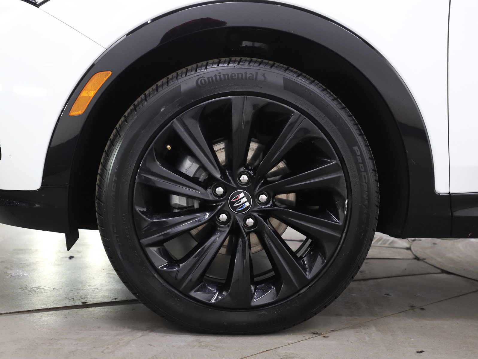 Used 2024 Buick Envista Sport Touring w/ Experience Buick Package image 31