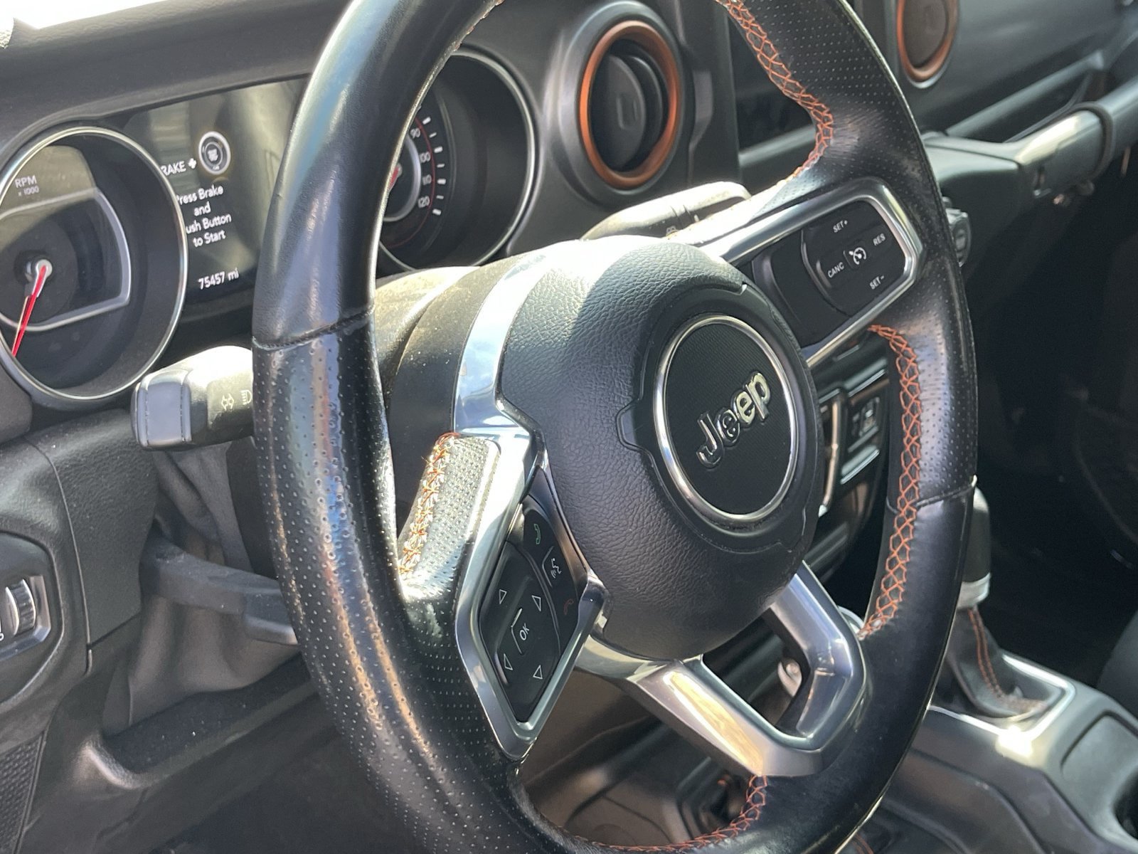 Used 2021 Jeep Gladiator Mojave w/ Safety Group AWD/4WD image 10