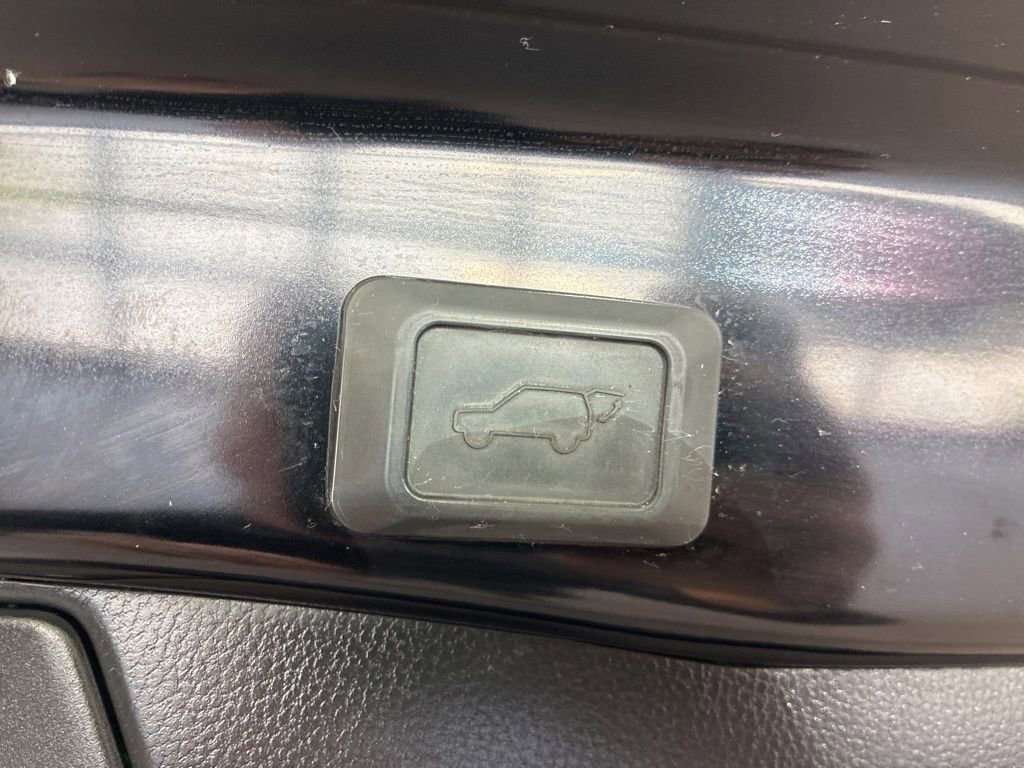 Used 2019 Toyota RAV4 Adventure w/ Cold Weather Package AWD/4WD image 15