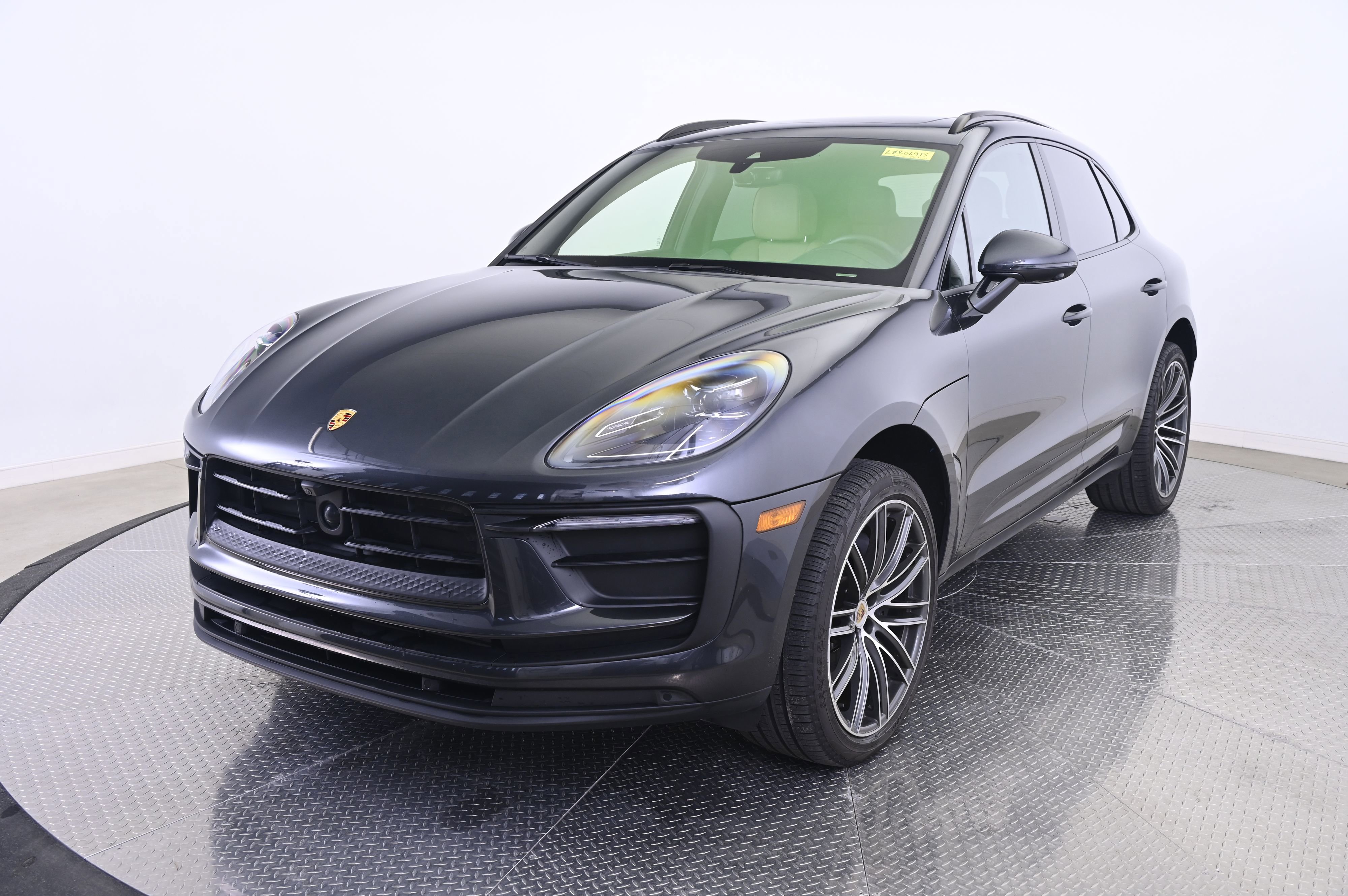 Certified 2024 Porsche Macan