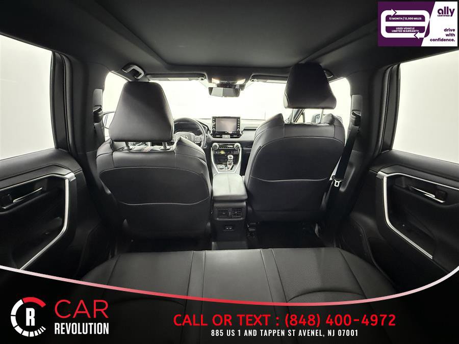 Used 2022 Toyota RAV4 XSE w/ Premium Package image 10
