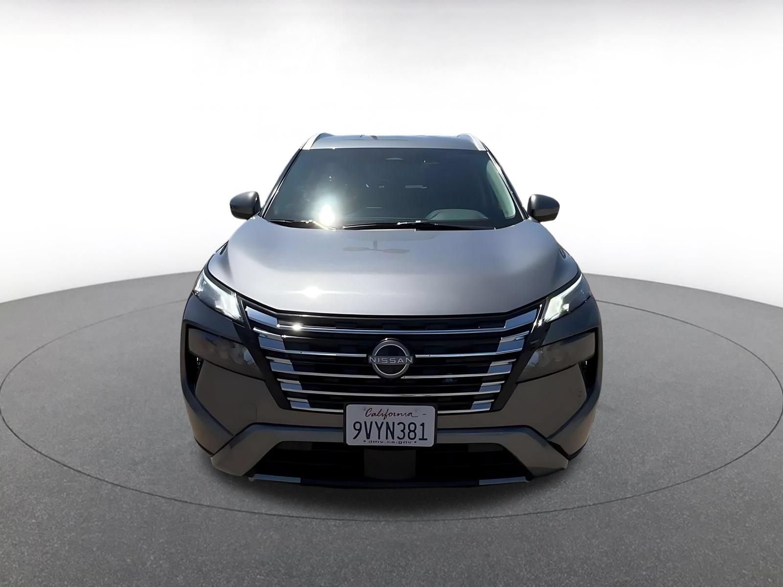 Used 2026 Nissan Rogue SL AWD/4WD image 4