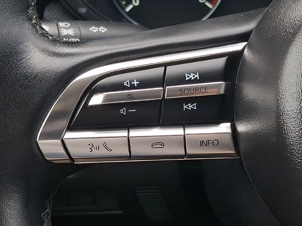 Used 2025 MAZDA CX-50 AWD 2.5 S w/ Preferred Package image 21