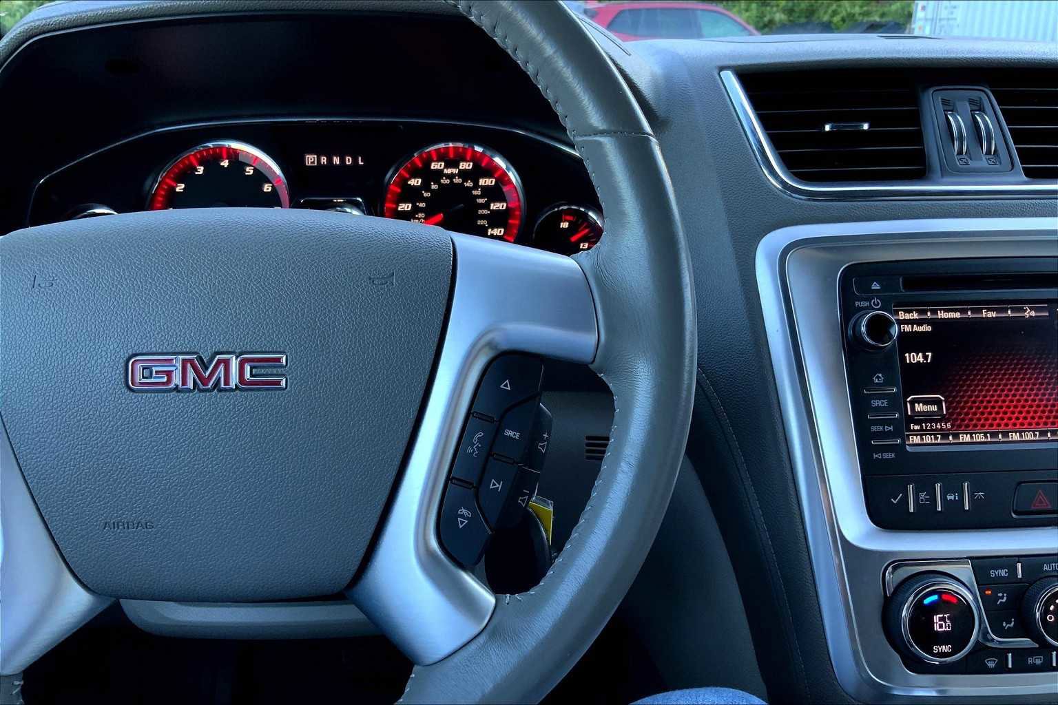 Used 2016 GMC Acadia SLT w/ Open Road Package image 24