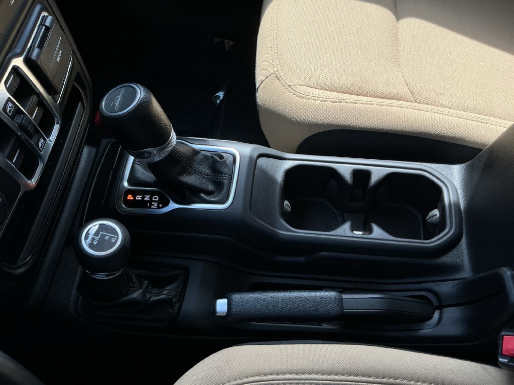 Used 2022 Jeep Gladiator Sport AWD/4WD image 20