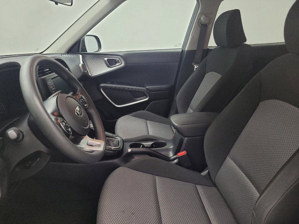 Used 2021 Kia Soul LX FWD image 17