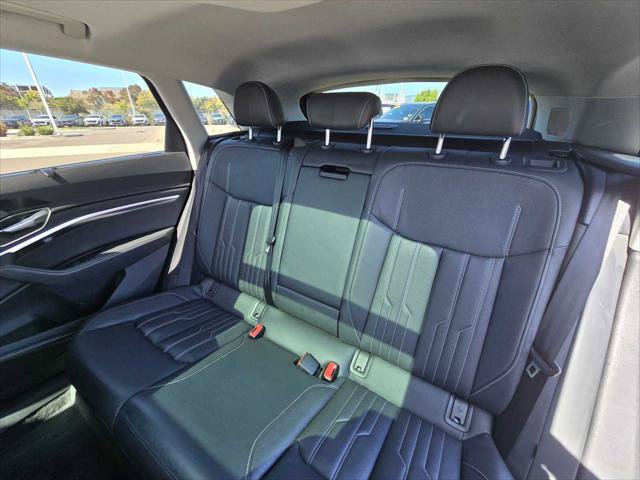 Used 2024 Audi Q8 e-tron Prestige w/ Prestige Package AWD/4WD image 17