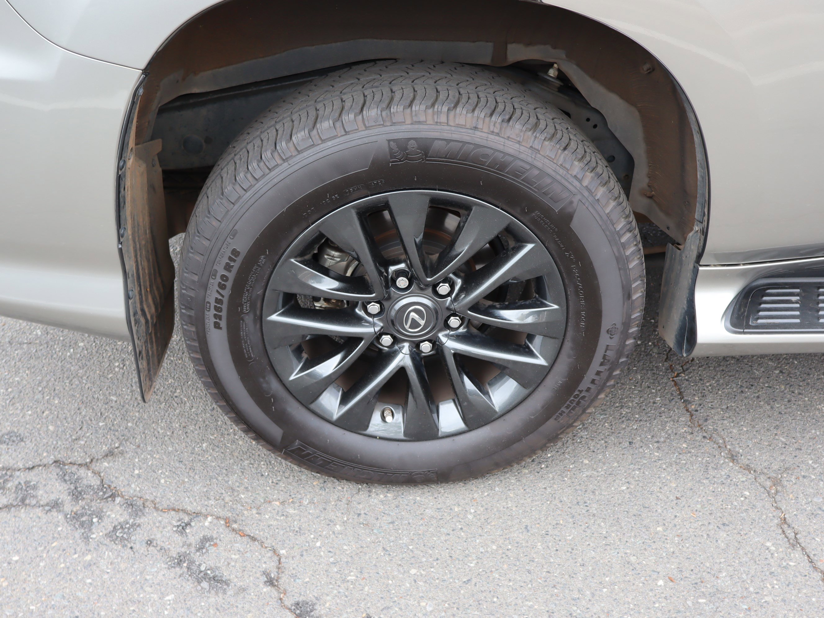 Used 2023 Lexus GX 460 Premium AWD/4WD image 42