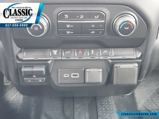 Used 2021 Chevrolet Silverado 2500 Custom w/ Custom Value Package AWD/4WD image 21