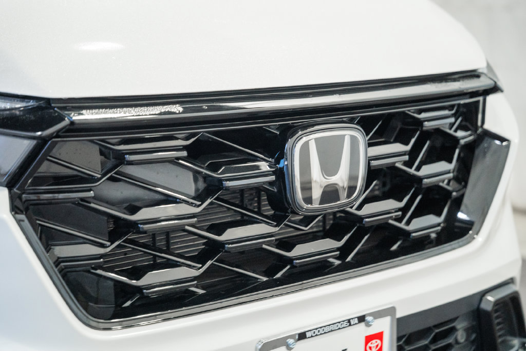Used 2025 Honda CR-V Sport-L image 9