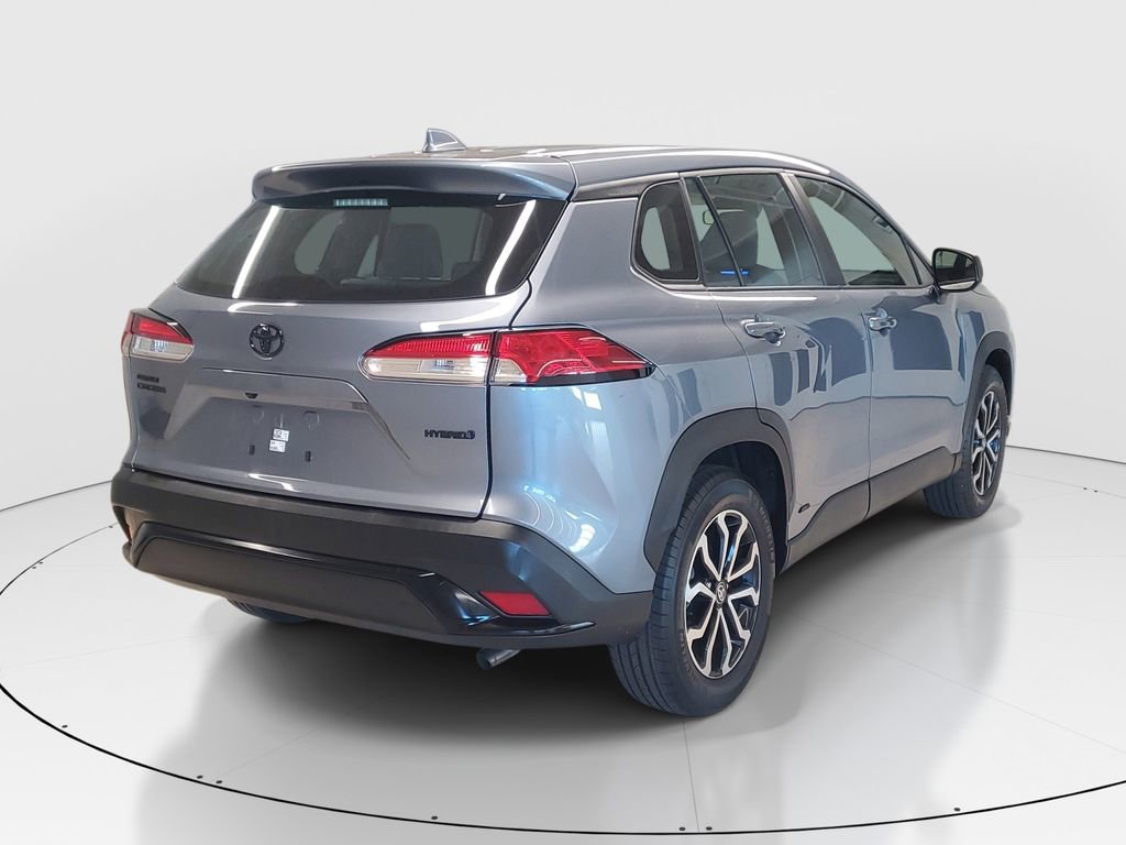 Used 2023 Toyota Corolla Cross S image 7