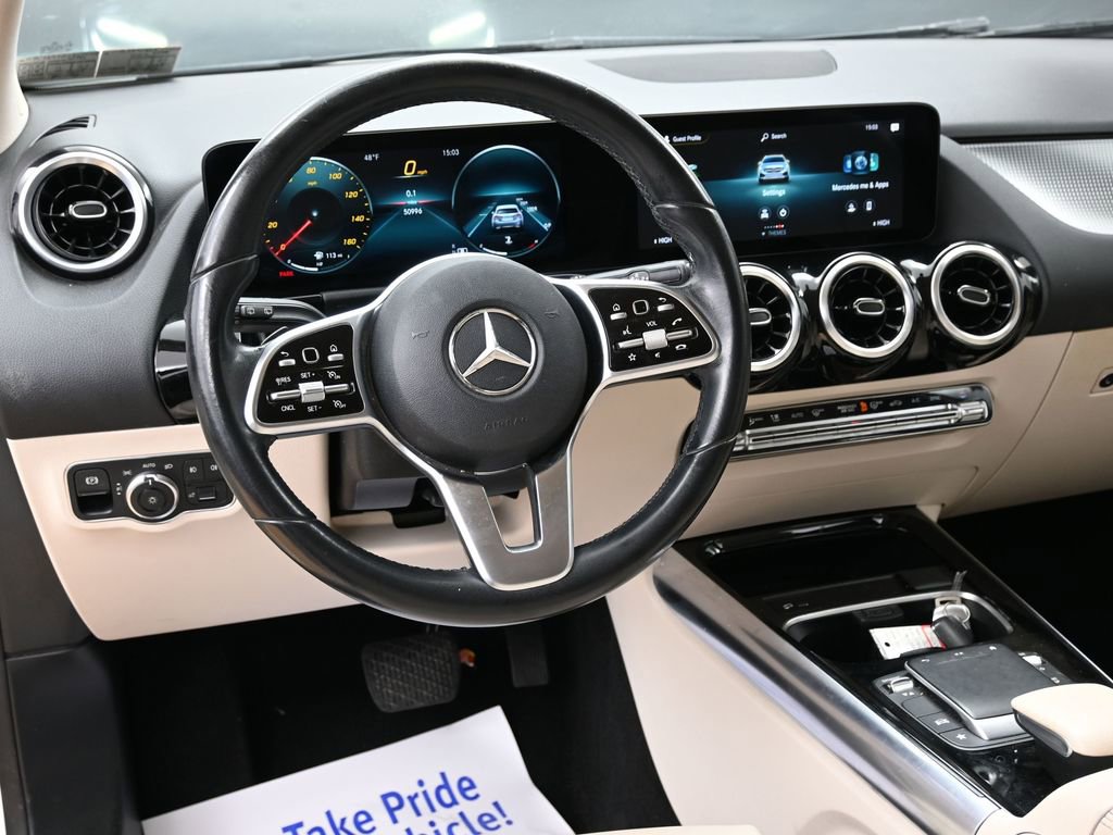 Used 2022 Mercedes-Benz GLA 250 w/ Premium Package Lite image 35