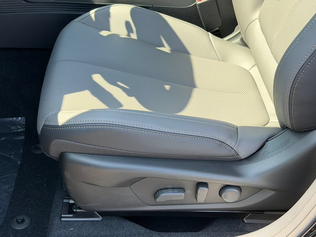 New 2026 Subaru Outback Limited AWD/4WD image 10
