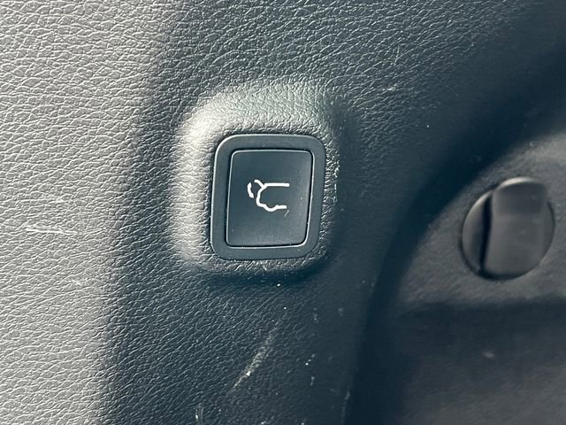 Used 2019 Jeep Cherokee High Altitude image 38