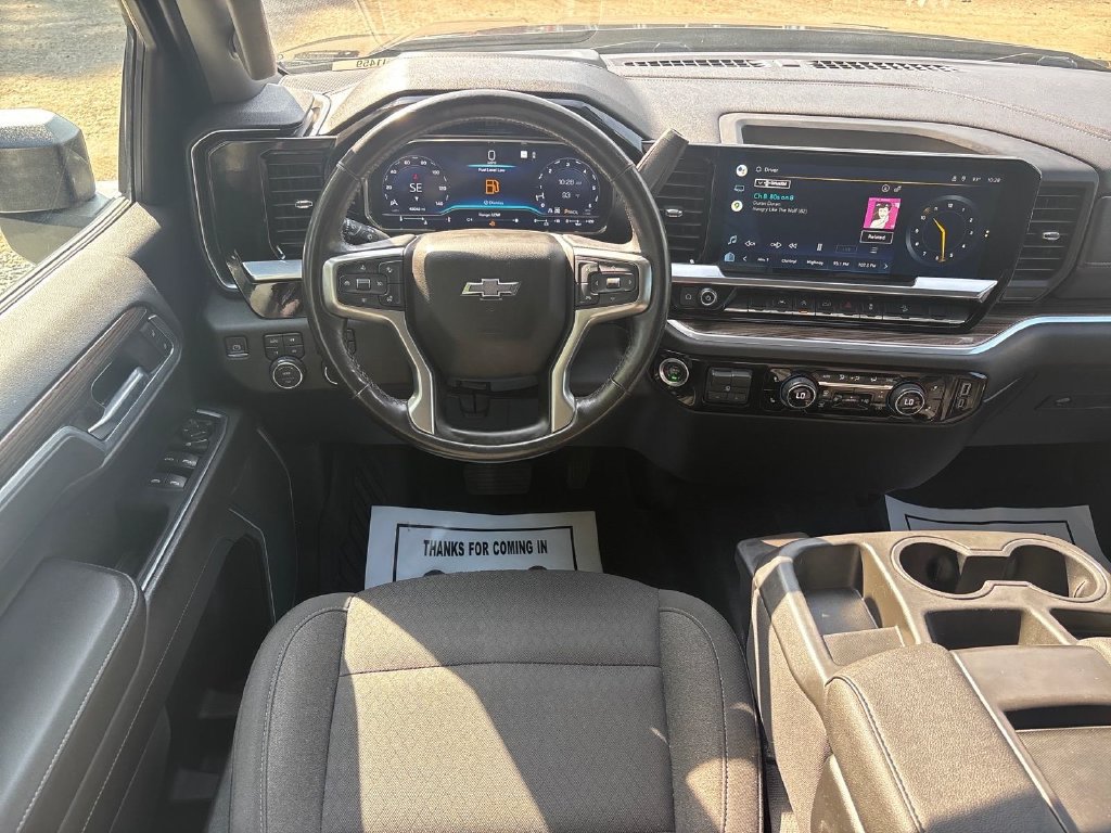 Used 2022 Chevrolet Silverado 1500 RST w/ Z71 Off-Road Package AWD/4WD image 24