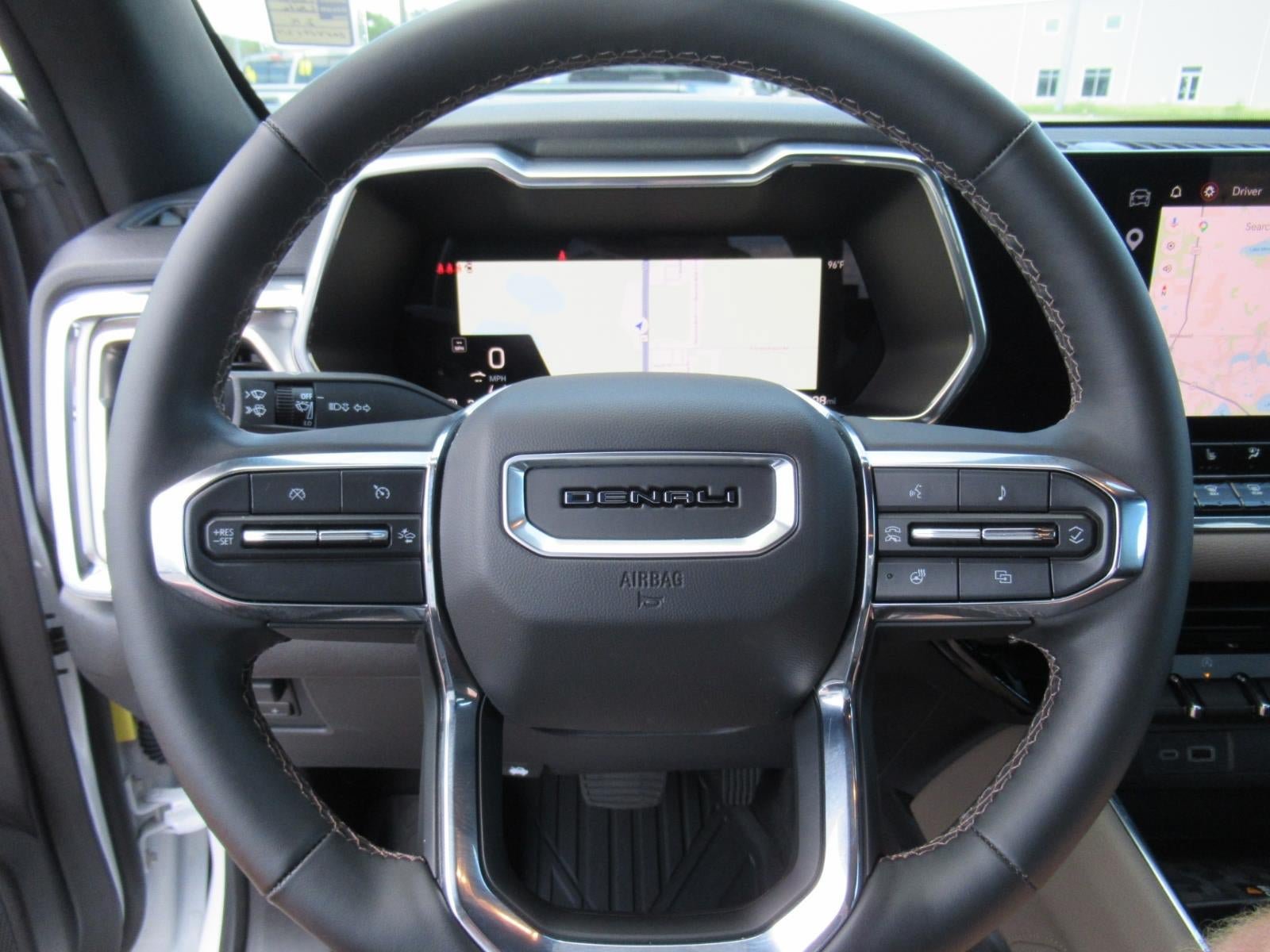 Used 2024 GMC Canyon Denali AWD/4WD image 26