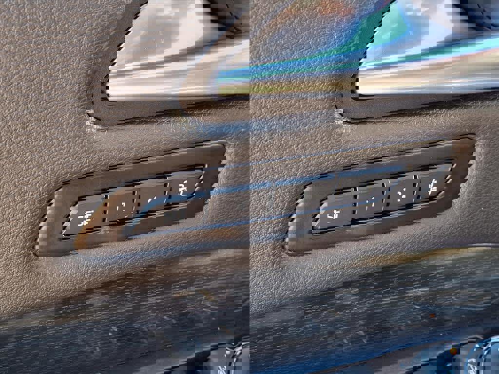 Used 2019 Cadillac XT4 Premium Luxury image 14