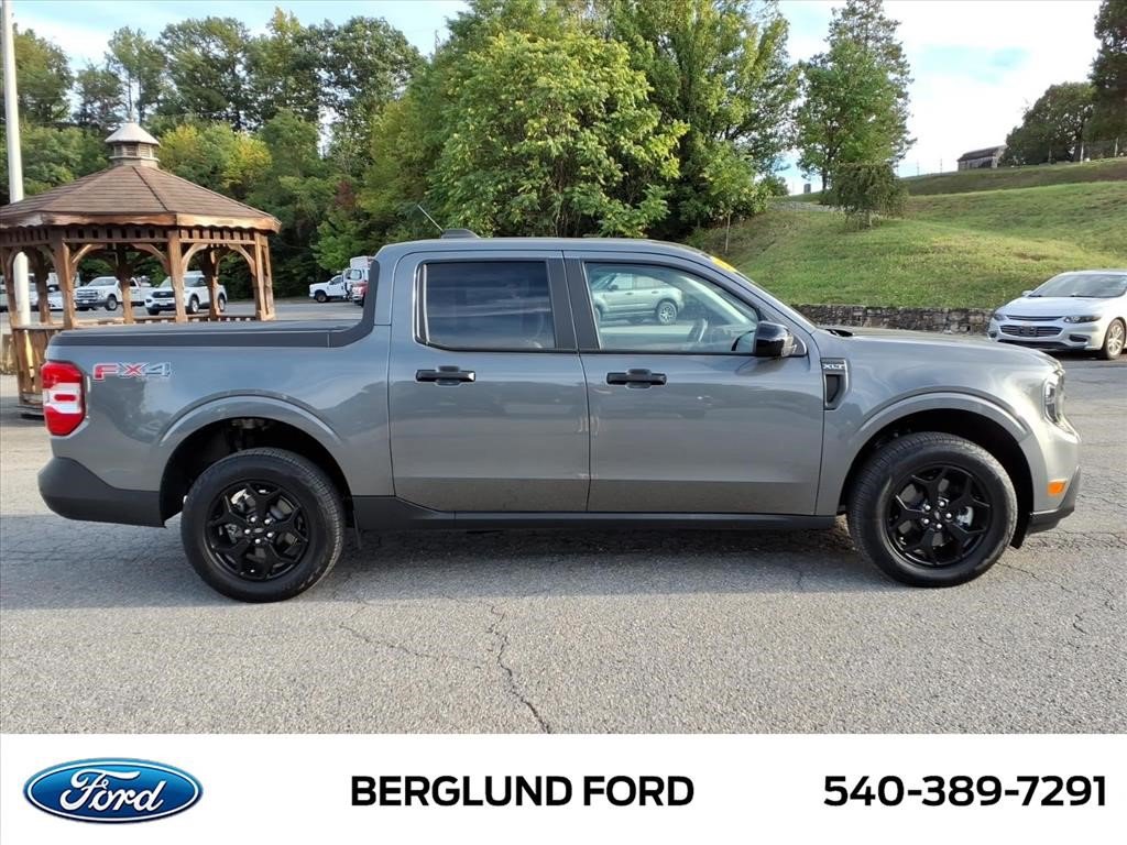 Used 2025 Ford Maverick XLT w/ XLT Luxury Package AWD/4WD image 4